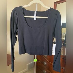 NWT Athleta Aurora Seamless Top - Long Sleeve - Black - Large